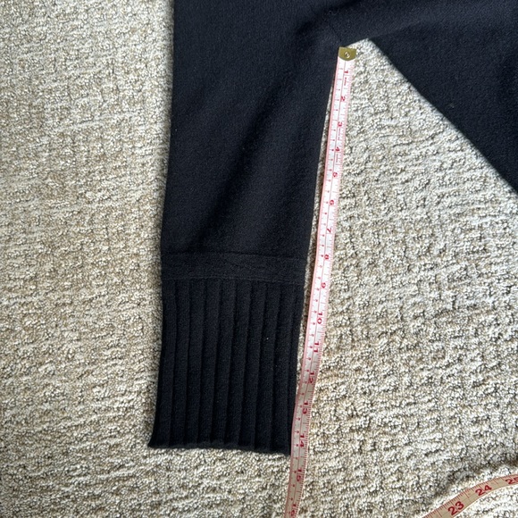 Burning Torch long cashmere cardigan - Picture 10 of 10